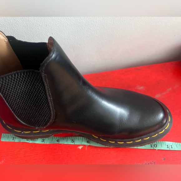 EUC Comme des Garçons Dr Martens Chelsea boots black - Picture 13 of 15